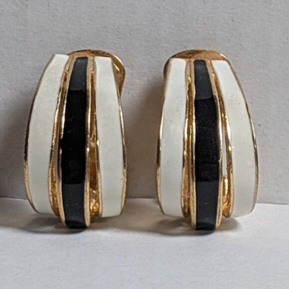 Vintage Vendome Earrings - Vintage Gold & Enameled Clip-on - Picture 1 of 5